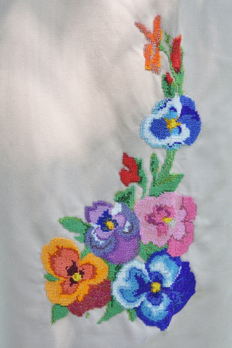 Beaded lace fabric