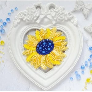 DIY beaded brooch kit, DIY embroidery kit, Sunflower Ukraine, bead embroidery kit, Beaded Brooch Pin, Brooch Ukraine,  floral brooch