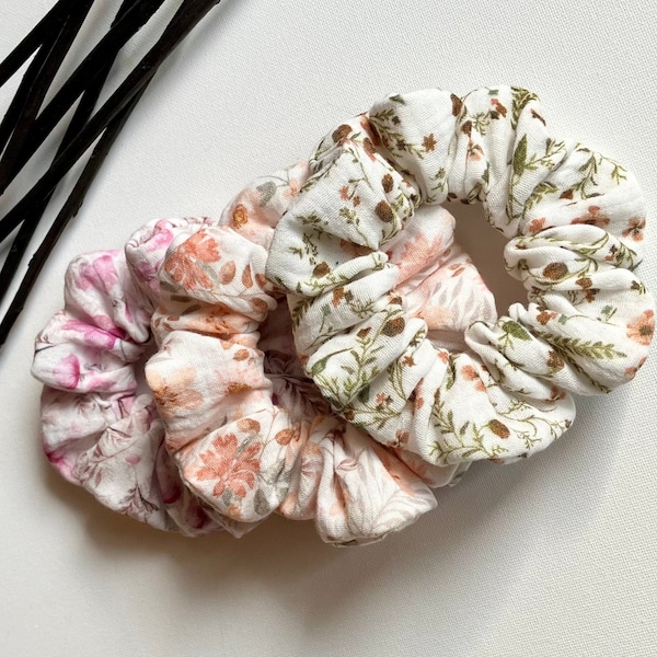 Floral Scrunchies - 100% Cotton, Muslin Scrunchies, Organic Scrunchies, Double Gauze, Hair Accessories, Hair Tie