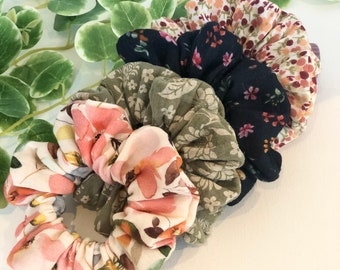 Floral Scrunchies - 100% Cotton, Muslin Scrunchies, Organic Scrunchies, Double Gauze, Hair Accessories, Hair Tie