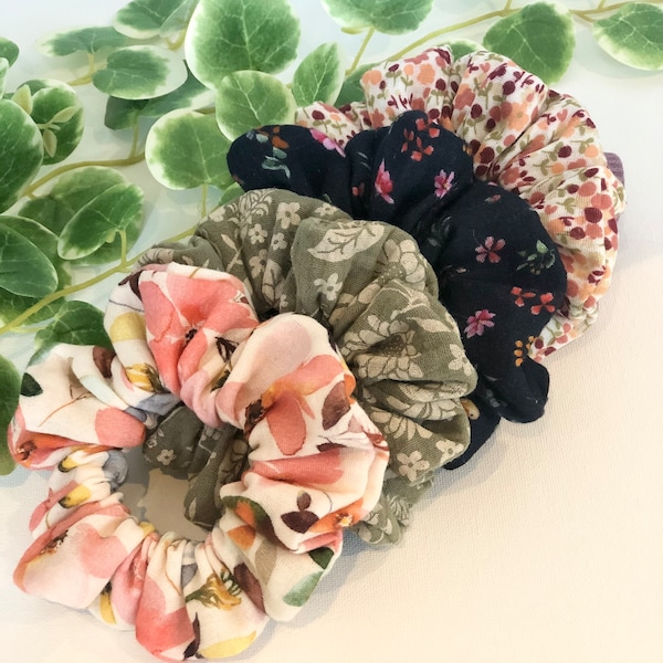 Floral Scrunchies - 100% Cotton, Muslin Scrunchies, Organic Scrunchies, Double Gauze, Hair Accessories, Hair Tie