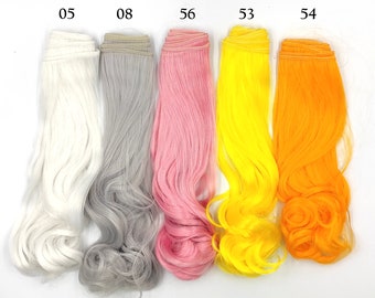 Synthetic doll hair weft to create doll wigs- Long and curly at the end