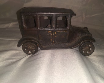 cast iron cars collectables