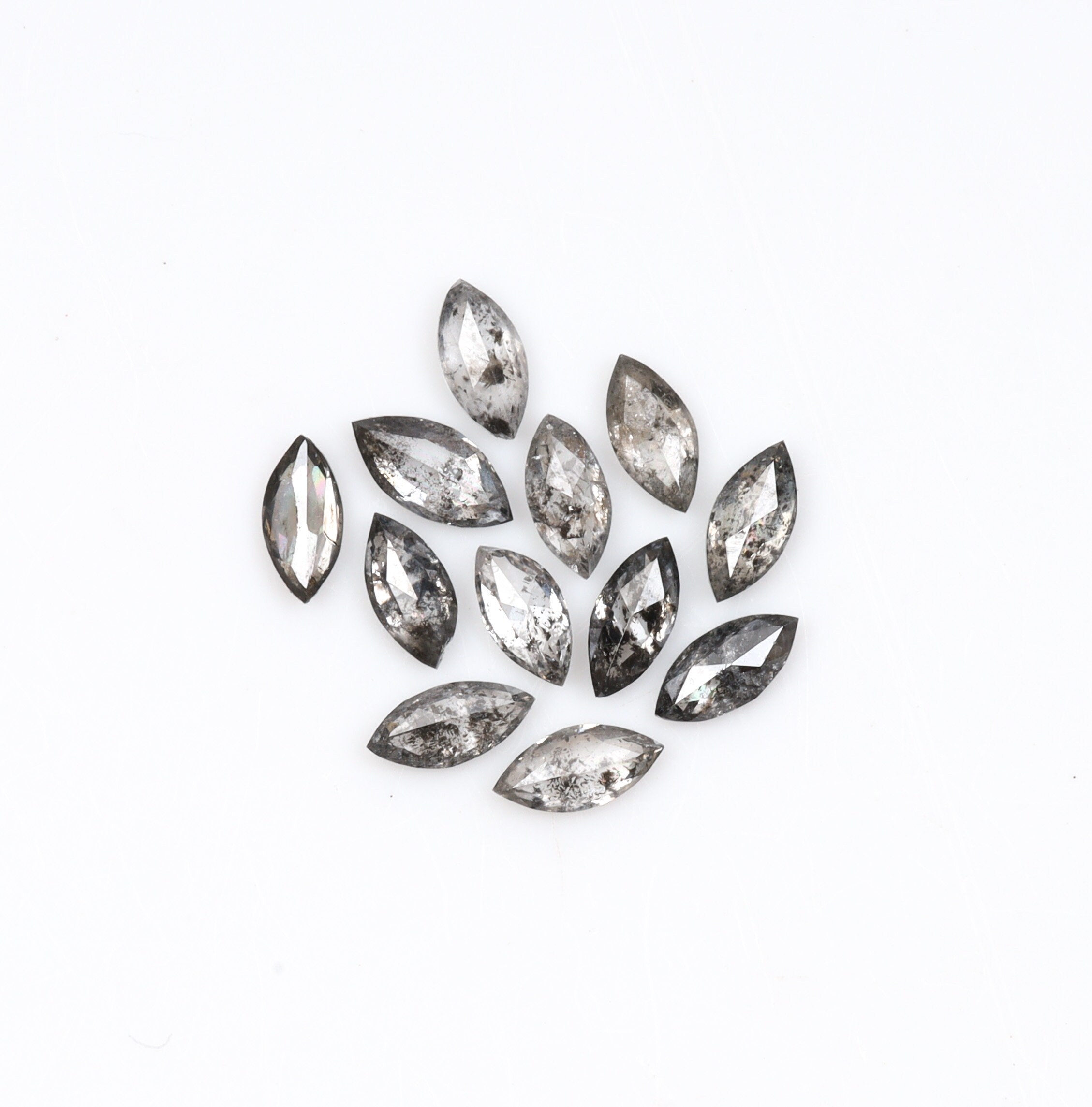 0,13 ct, 2,0 X 1,0 MM | Natürlicher loser Diamant | Salz und Pfeffer Diamant | Diamant mit Marquise Schliff | Fancy Diamond Für Ohrring [12 STÜCK] | OM7954