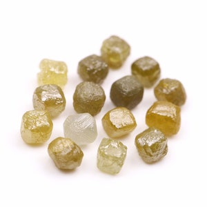 3.74 CT, 3.2 To 3.3 MM, Natural Rough Diamond, Rustic Raw Uncut Diamond, Minimal Rough Diamond, Jewelry Making Diamond [15 PCS] | OM3228