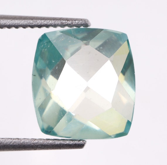 Enhanced moissanite clearance