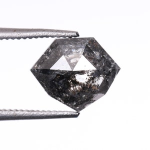 0,90 CT, 7,8 X 6,5 MM | Natürlicher loser Diamant | Salz und Pfeffer Diamant | Schildschliff Diamant | Fancy Diamant Für Verlobungsring | OM7293A