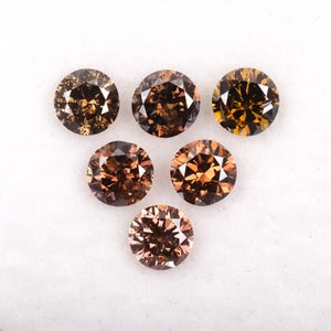 0.63 CT, 2.9 MM | Natural Loose Diamond | Natural Fancy Color Diamond | Round Brilliant Cut Diamond | Melee Diamonds For Earring Pair OM4967