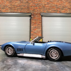1:64 Scale diorama miniature background wall — car NOT included. DIGITAL DOWNLOAD