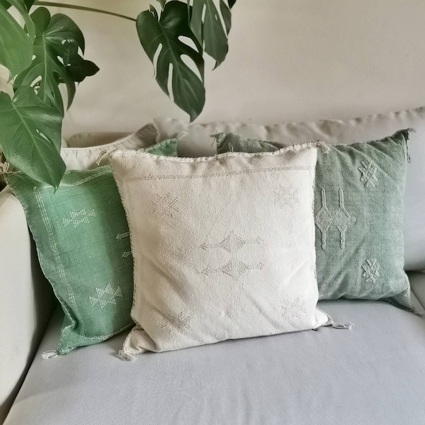 Boho Berber cushion cover, boho cushion from Morocco, Moroccan cushion Sabra silk, vintage color white, kilim, 45 x 45 cm Marrakech