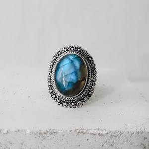 Statement Chunky Ring mit Labradorit Edelstein aus 925 Silber, Grosser Labradorit Silberring