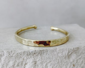 Wide bangle made of golden brass, adjustable, hammered, stacking bangle