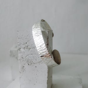Wide bracelet made of 925 silver, adjustable, bangle made of solid sterling silver, structured minimalist simple bangle
