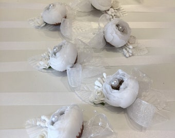 Bridesmaid Flower Bracelet White Vintage Hand Corsage Bracelet Bow