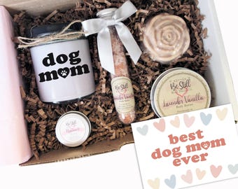 Pet Mom Gift Box | Natural Handmade Body Products, Soy Candle, Bath Salts, Lip Balm