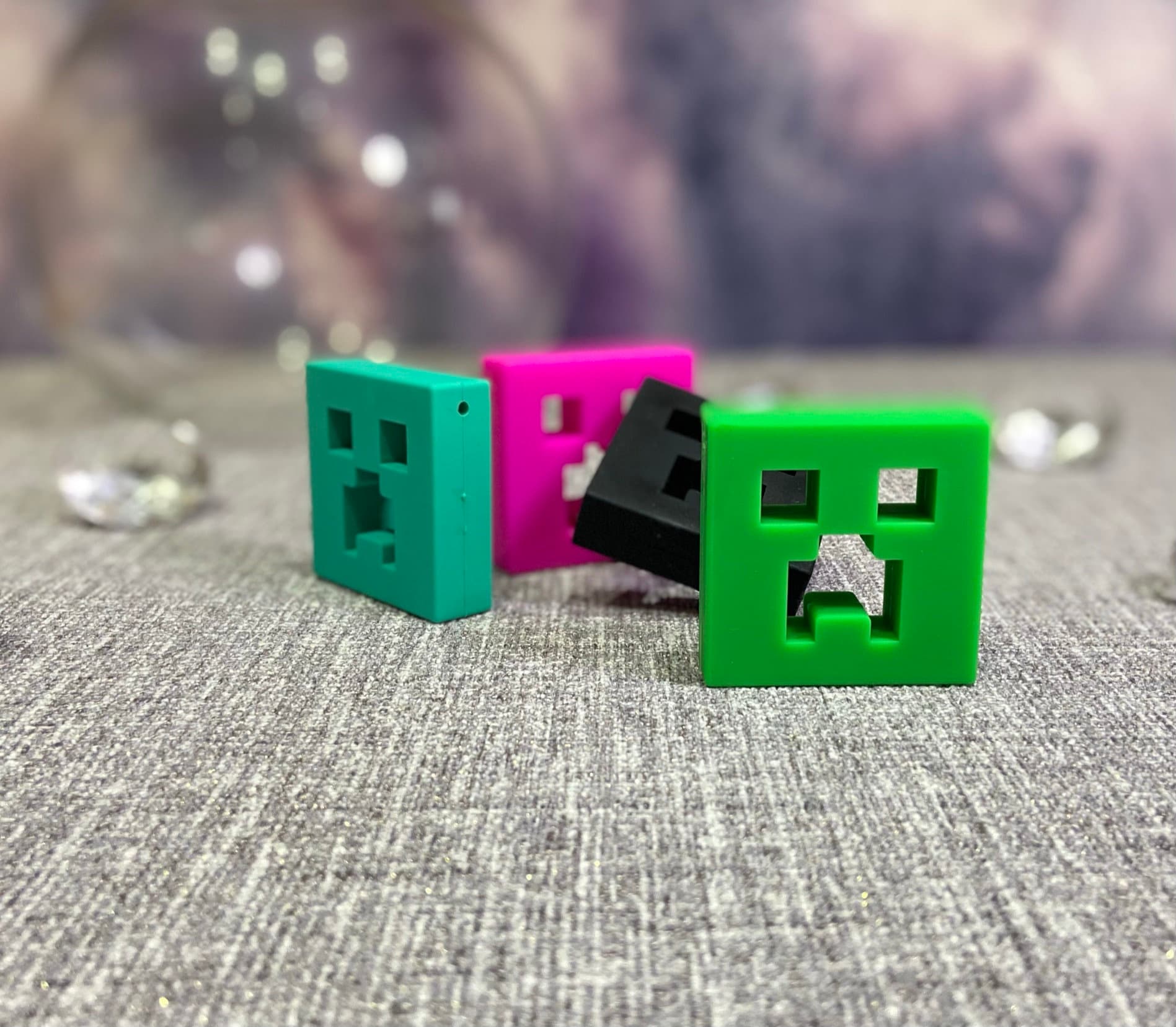 スマイルファミリー Minecraft Special Needs Sensory Chew Necklace (chewelry) - Etsy