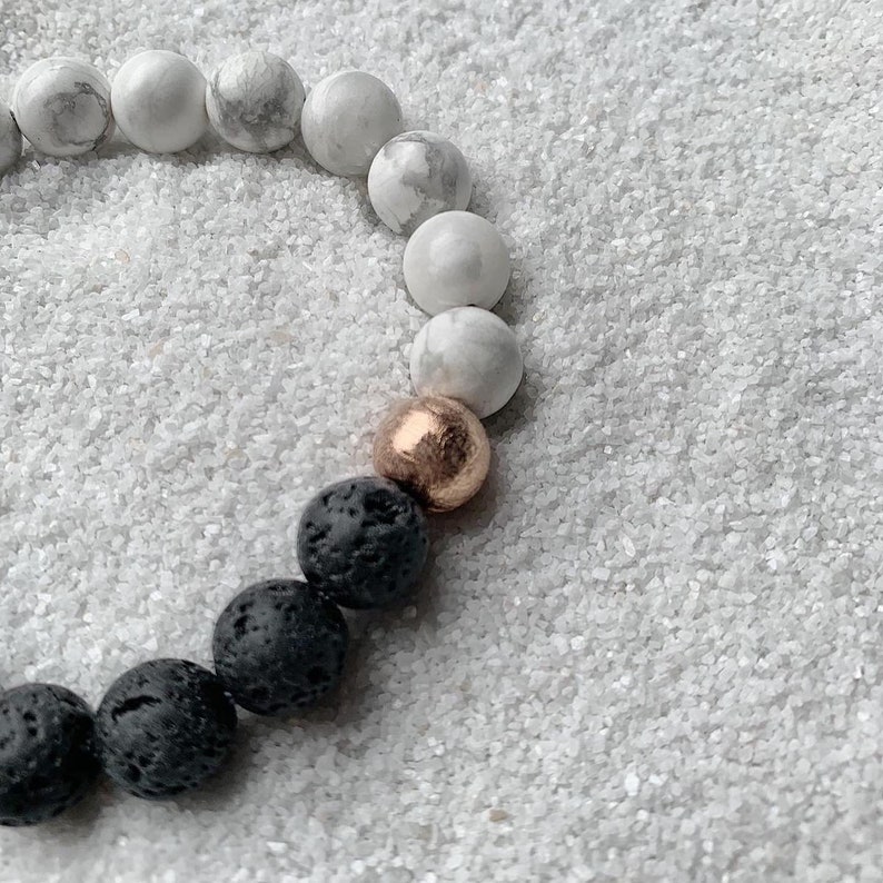 Calming Bracelet Black Lava 10mm Howlite Meteorite Duality Bracelet Yin Yang