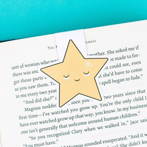 Cute Sleeping Star Magnetic Bookmark | Astronomy Bookmark | Bookish Gift | Gift for Book Lover