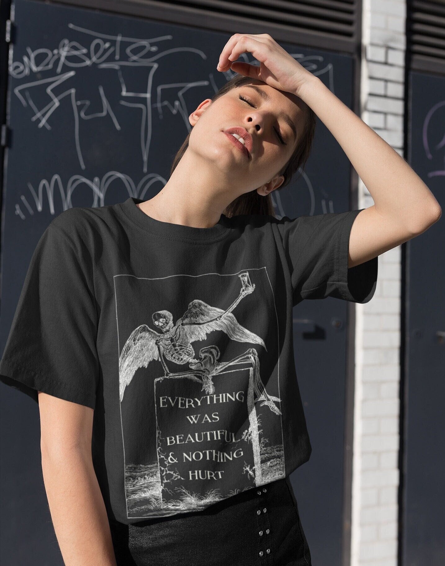Women's T-Shirts [Out of Print]  Vonnegut / Slaughterhouse-Five Tee (Midnight Navy) (Womens) Slaughterhouse-Five men's blue book t-shirt — Out of Print