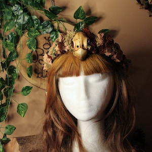 Corona de loro - bosque, renacimiento, disfraces, tocado, cosplay, diseño original, cuento de hadas, fantasía, folclore, hadas, brujas, pagano