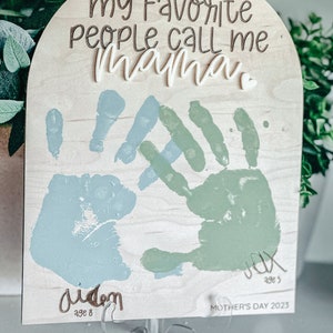 Father&#39;s Day/Mother&#39;s Day Handprint Sign, Handprint Sign, Mother&#39;s Day Gift, Gift for Mom, Gift for Dad, Gift for Grandma