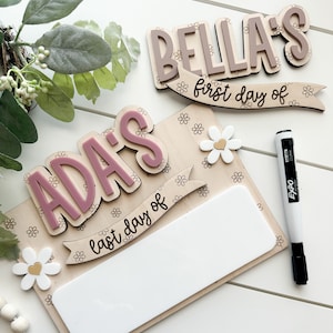 Daisy First/Last Day of School Sign, Back to School Sign, Retro School Sign