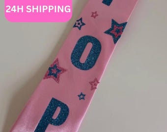 CORBATA BRILLANTE PARA CONCIERTOS / Accesorios para eventos de música pop con estrellas