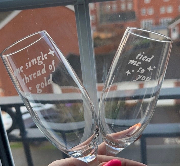 2 inspired champagne glasses FASTSHIPPING wedding valentines gift