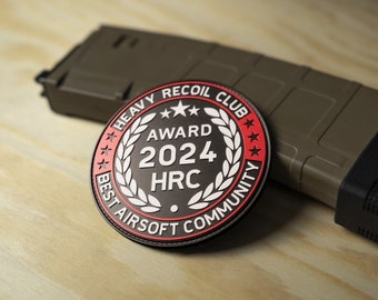 PRÉCOMMANDE | Club Heavy Recoil | Écusson Récompense 2024 - Édition LIMITÉE