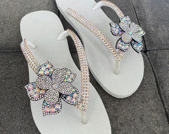 Bridal flower flip flops - pearl, wedding, applique, shoe clip, stunning, bling