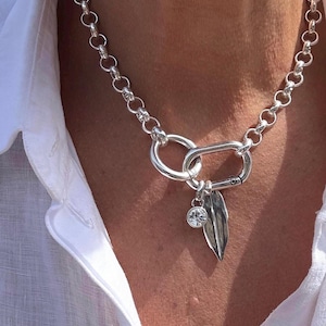 Superbe gros collier avec feuille et cristal Swarovski