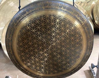 Spezielle Blume des Lebens Carving - Tibetischer Handmade Gong Aus Nepal - Am besten für Klangbad, Chakra Heilung, Klangmeditation - Chau Gong