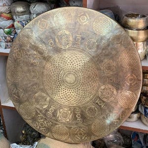 Flower of life gongs 24 inches - Tibetan Sound Healing Handmade Gong - Deep Sound Vibration - For Chakra Balancing - Comes With Gong Mallet