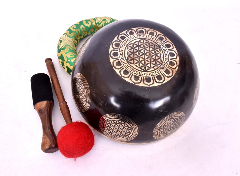 12 Inches Large Flower Of Life Singing Bowl Tibetan Singing Bowl Comes With Cushion , Mallet, Striker Best For Head Therapy Meditation image 3