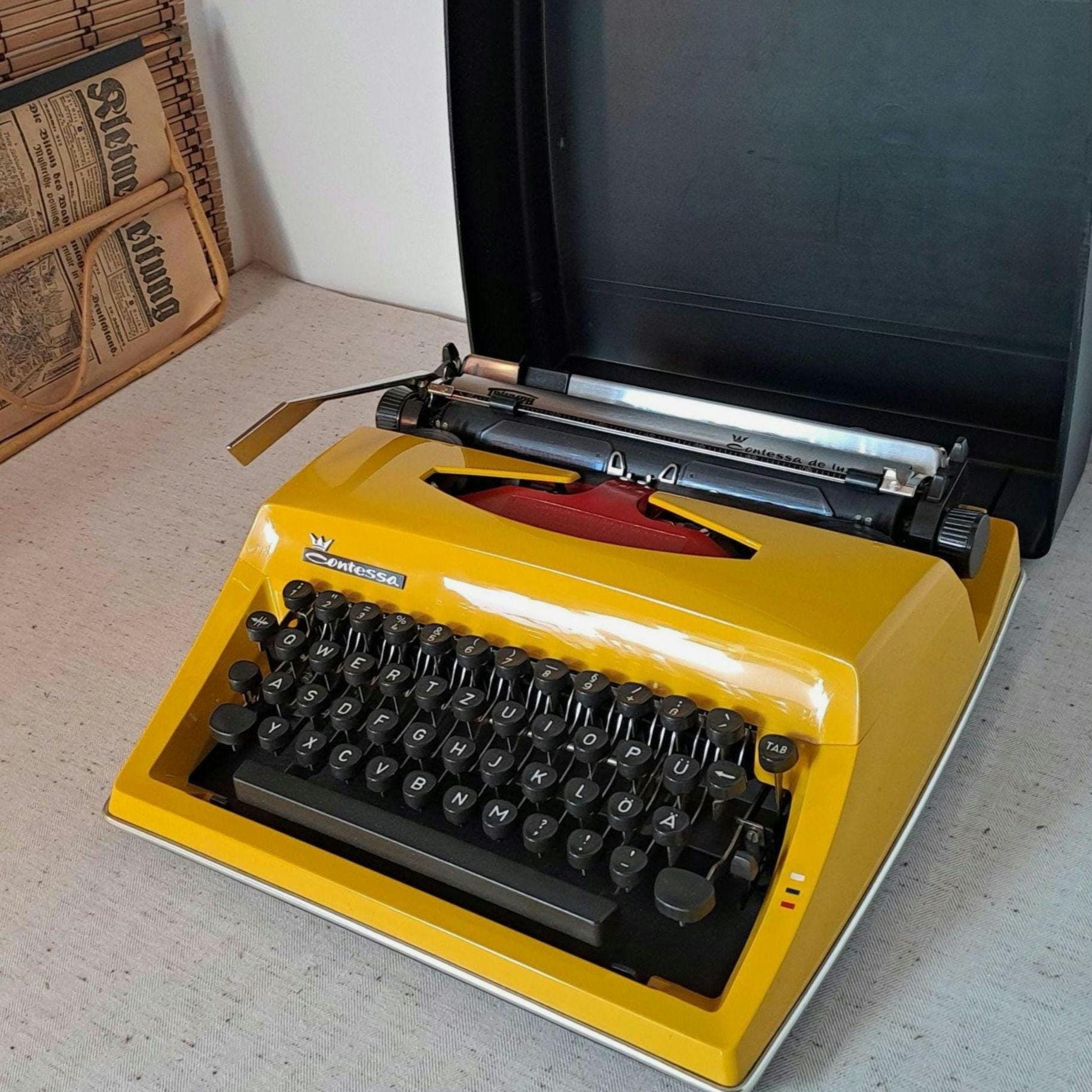 Contessa Typewriter - Etsy