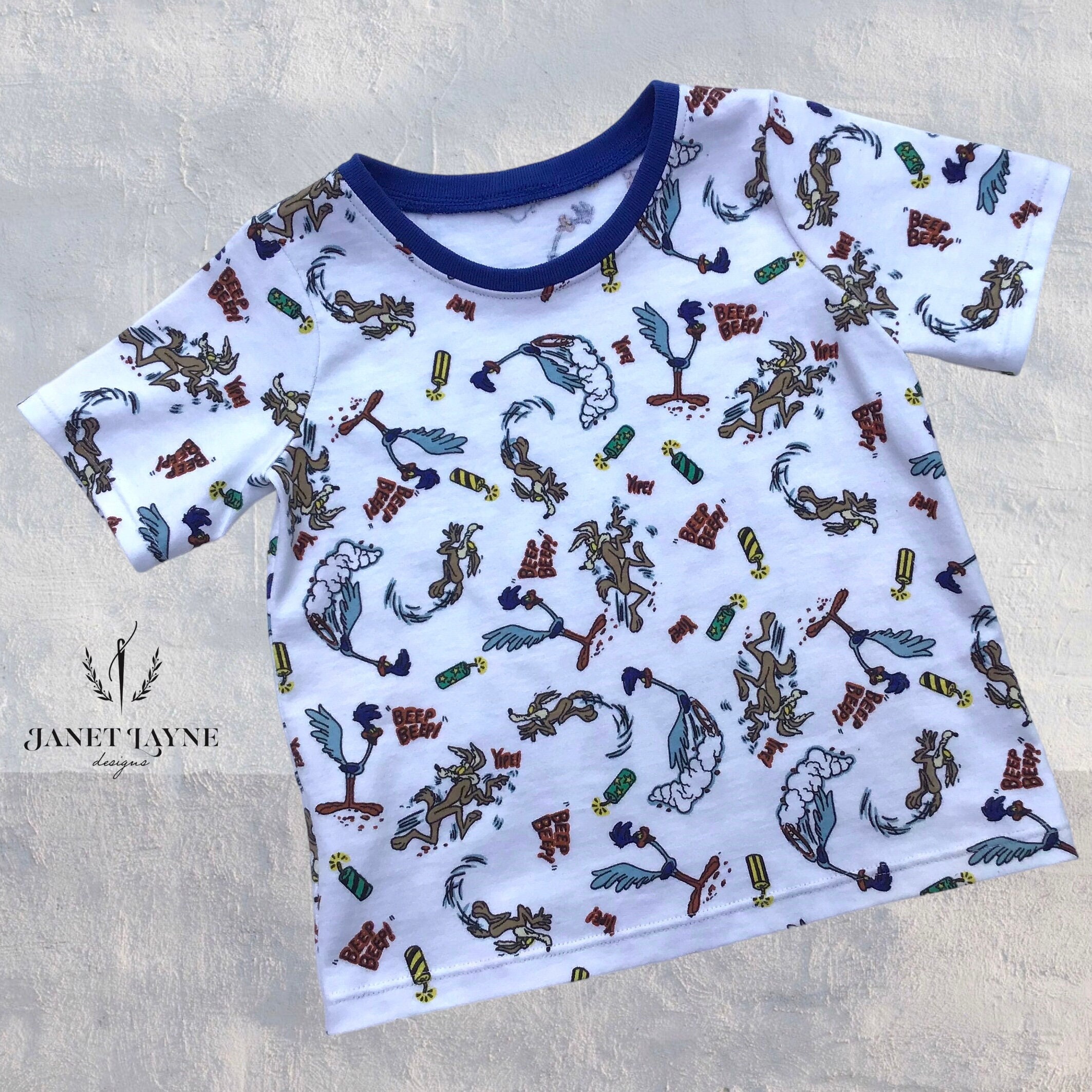 Wile e coyote tshirt - Etsy 日本