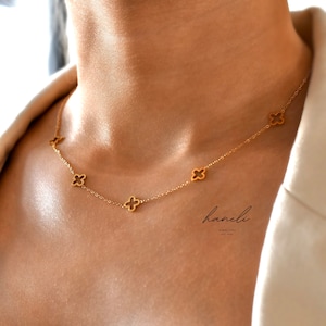 18k Gold Plated Stainless Steel Flower Clover  Necklace - Dainty Adjustable Chain - Gift for Bridesmaid - Tiny Good Luck Charm - Minimalist