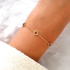 18K Gold Plated Stainless Steel Flower Clover Diamond Bracelet - Dainty Adjustable Chain - Gift for Bridesmaid - Tiny CZ Stone - Minimalist