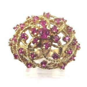 14k Yellow Gold Women's Vintage Estate Jewelry Cocktail Ring With Ruby July Birthstones