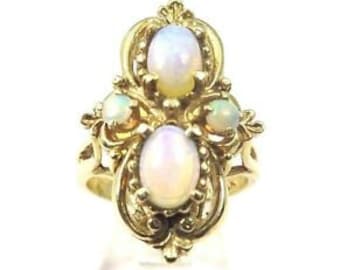 14k Yellow Gold Women's Vintage Estate Jewelry Cocktail Ring With Opals