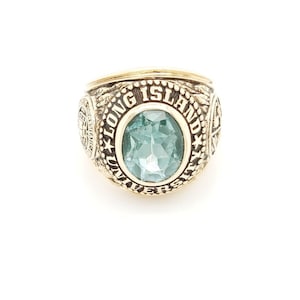 10k Yellow Gold Long Island University School Ring With Green Stone