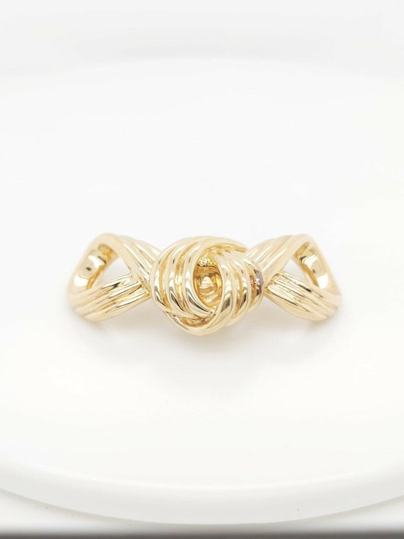 14k Yellow Gold Vintage Knot Pendant - image 1