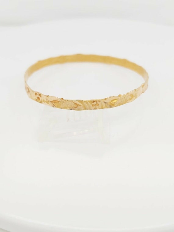 18k Yellow Gold Antique Baby Bangle Bracelet - image 8