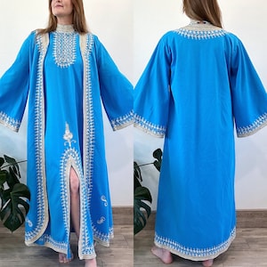 Vintage 60&#39;s Blue Ethnic Embroidered Moroccan Maxi Dress + Kaftan Duster Robe Fits L 42&quot;B