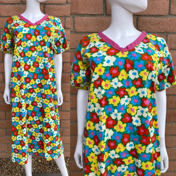 Vintage 70's 80's Handmade Colorful Floral House … - image 3