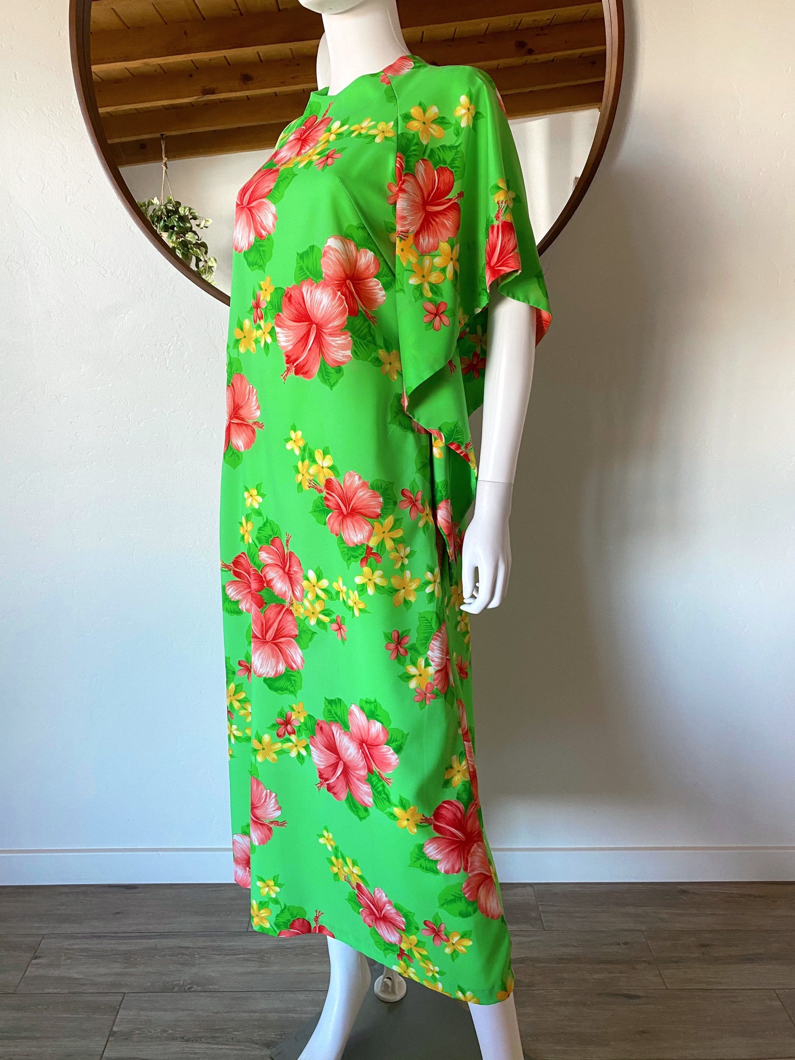 Vintage 70's Hawaiian Kaftan Caftan Maxi Dress Pake Muu Hibiscus Flower ...