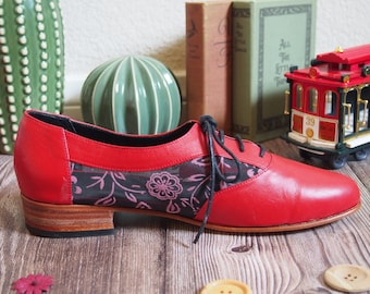 Women's Oxfords Shoes, Floral shoes, Leather Brogues, Casual Shoes, Handmade Oxfords, Vintage Shoes, Red Lace Up, Frida Shoes