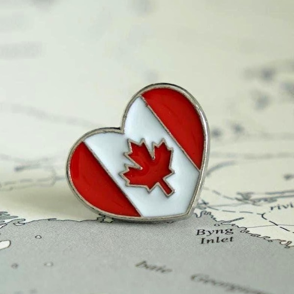 Maple Leaf Heart Enamel Pin Canada Flag Lapel Pin