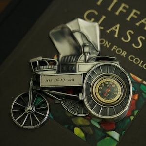 Tulip Brand antimonware 1888 1,5 HP Benz brons Trestjärnig termometer väggbonad