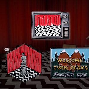 Twin Peaks Enamel Pin: TV Show Lapel Pin